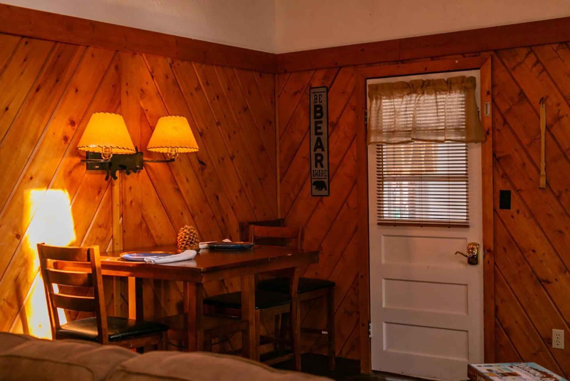 דובואה Chinook Winds Lodge מראה חיצוני תמונה