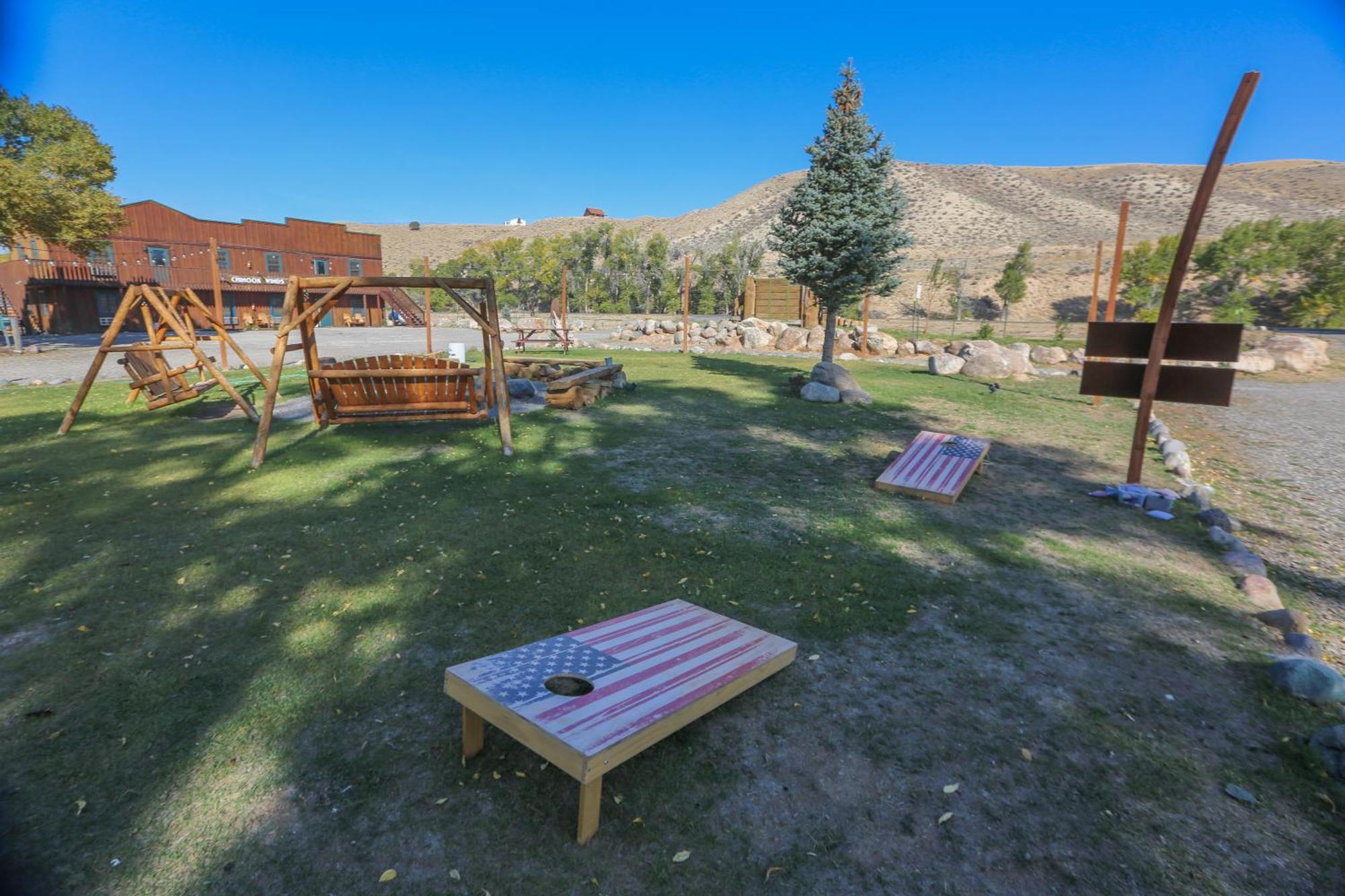 דובואה Chinook Winds Lodge מראה חיצוני תמונה